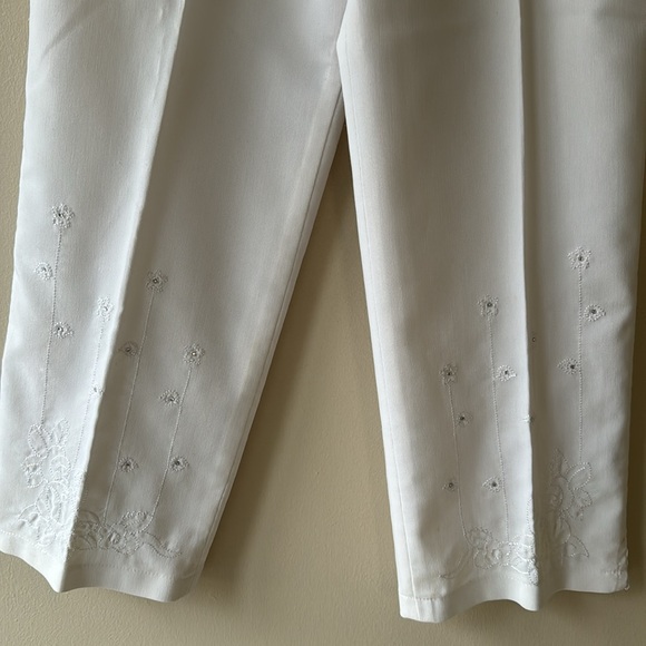 White pants & blue & white embroidered blouse - Picture 5 of 14
